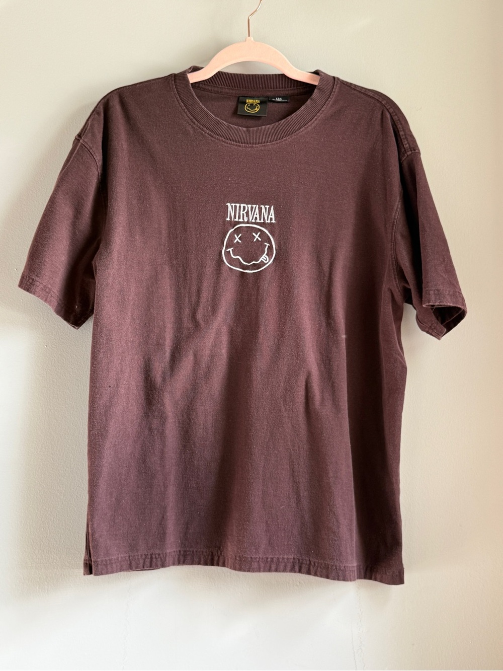 Nirvana Smiley Crewneck Brown T-Shirt - Classic Grunge Band 100% Cotton - L